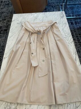 MaxMara Neutral Beige Midi A-Line Skirt with Tie Waist